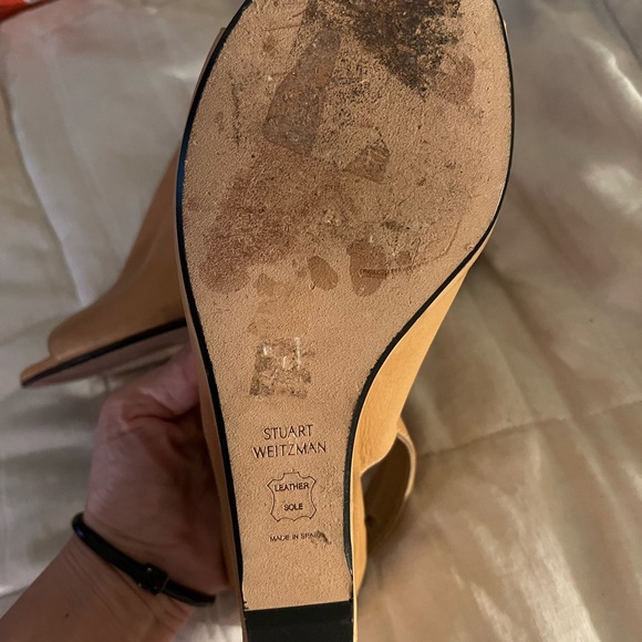 Stuart Weitzman Tan leather Wedge Sandals. Size 9.5